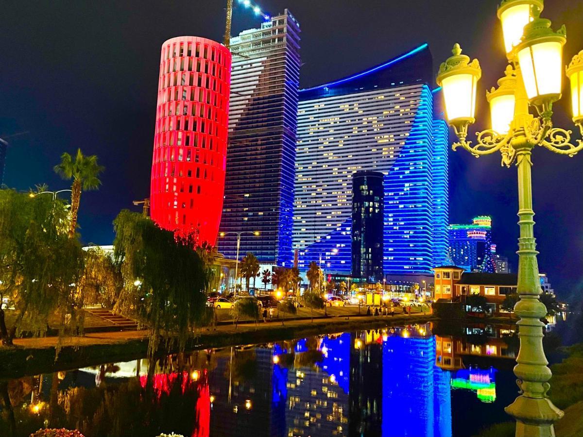 Marvella Orbi City Sea View Batumi Exteriör bild