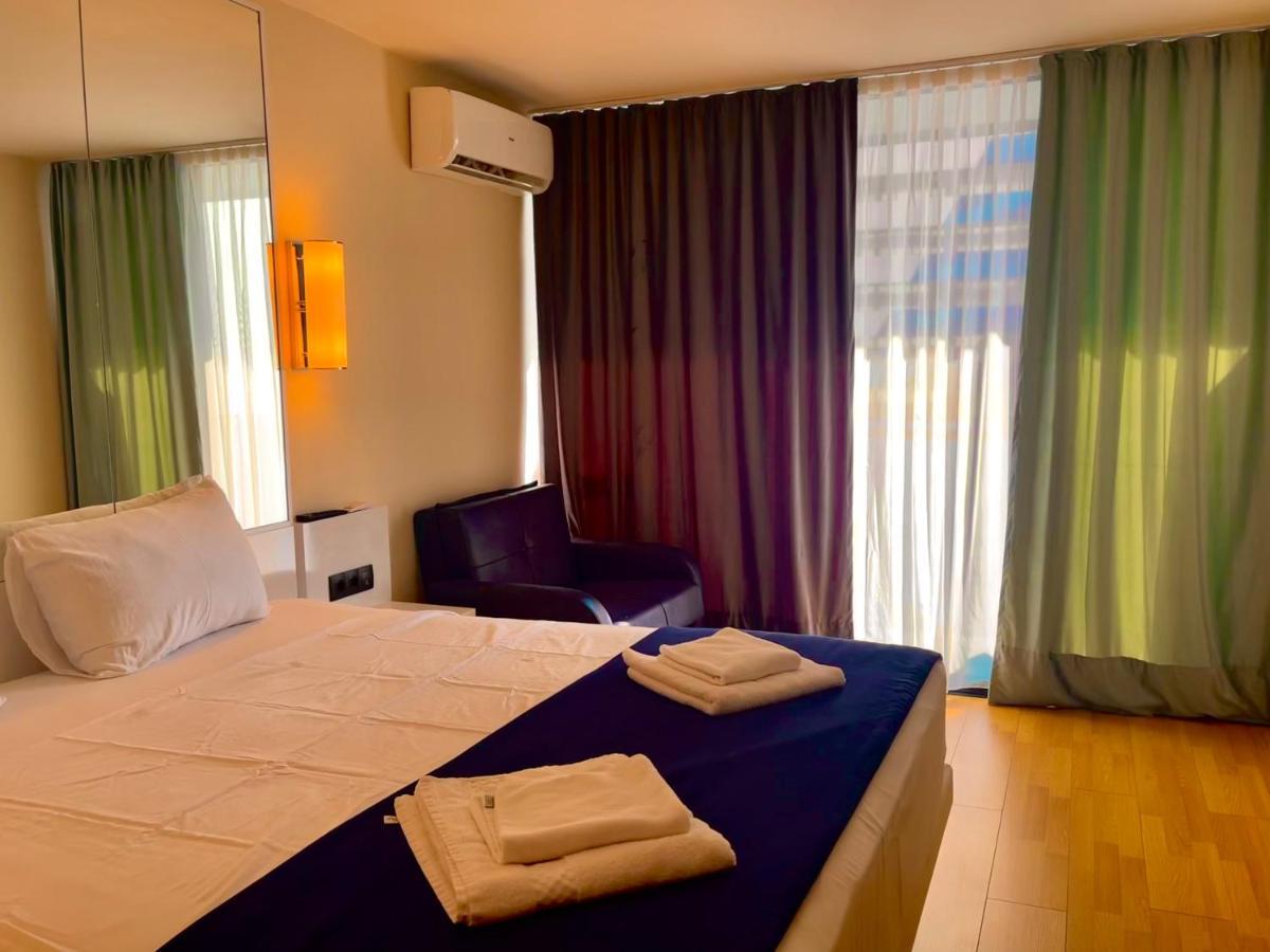 Marvella Orbi City Sea View Batumi Exteriör bild