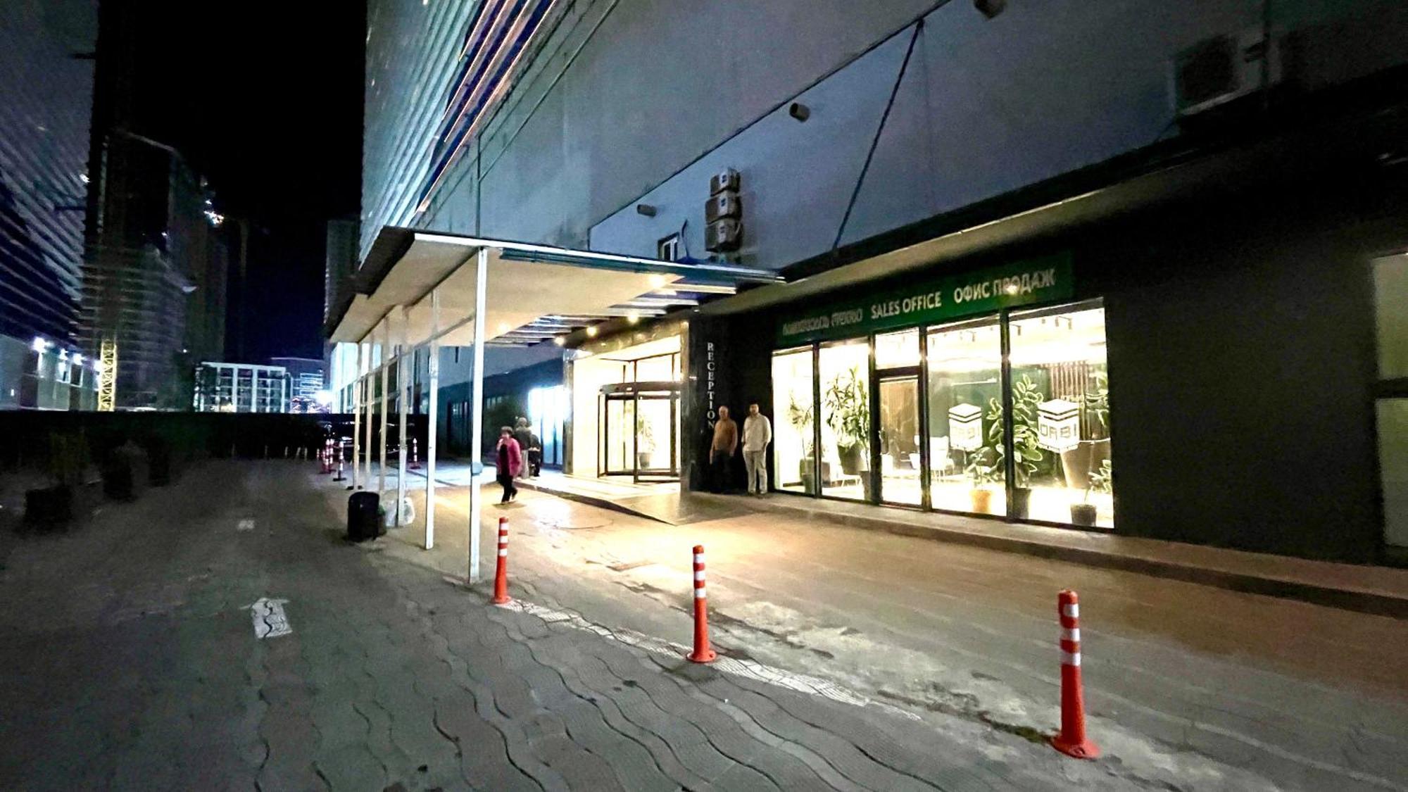 Marvella Orbi City Sea View Batumi Exteriör bild